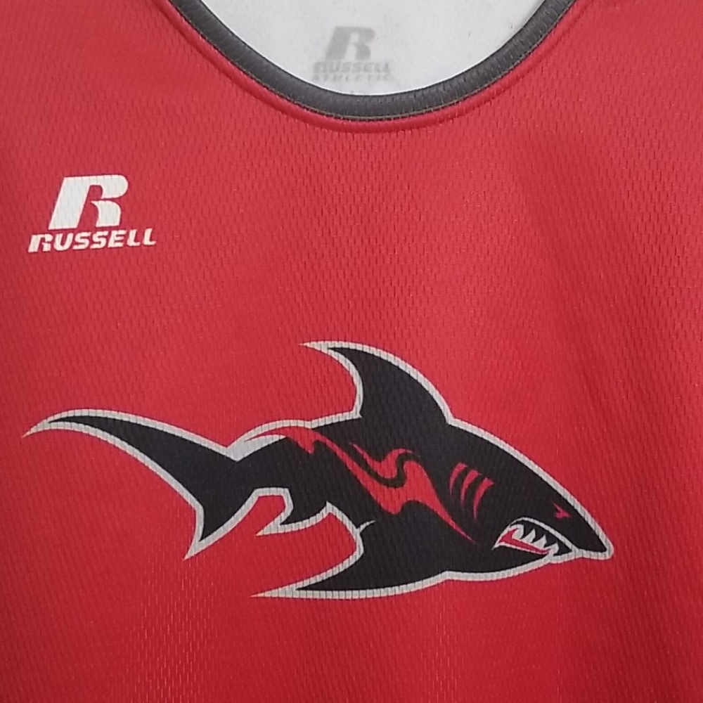 🔴 SHARKS TOP - Picture 1 of 7